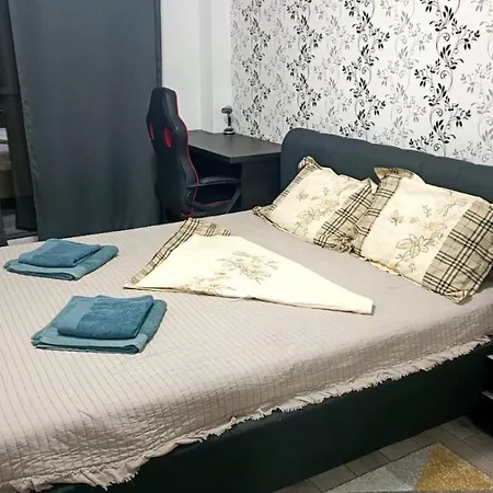 Natural House Apartment Constanta